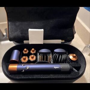 Dyson women’s air wrap Kit - Black and Copper